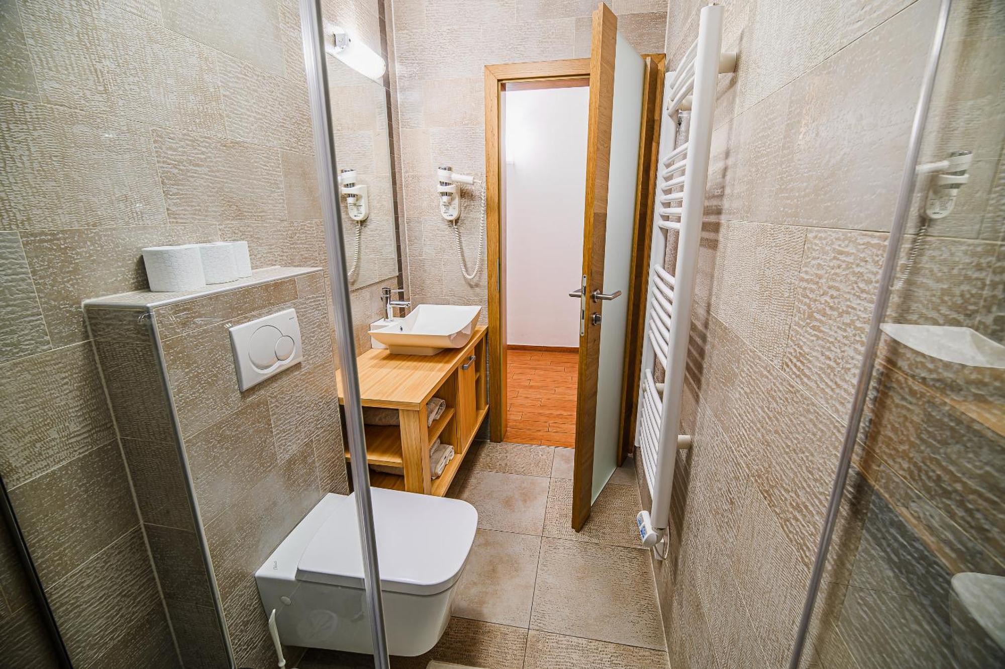 Apartments Maleric With Indoor Pool And Wellness Dragatuš Rom bilde