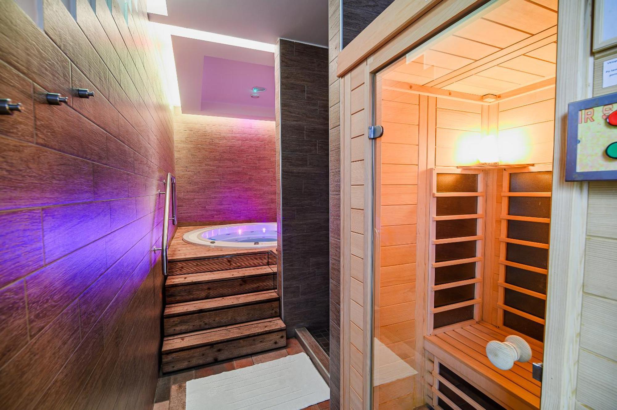 Apartments Maleric With Indoor Pool And Wellness Dragatuš Eksteriør bilde