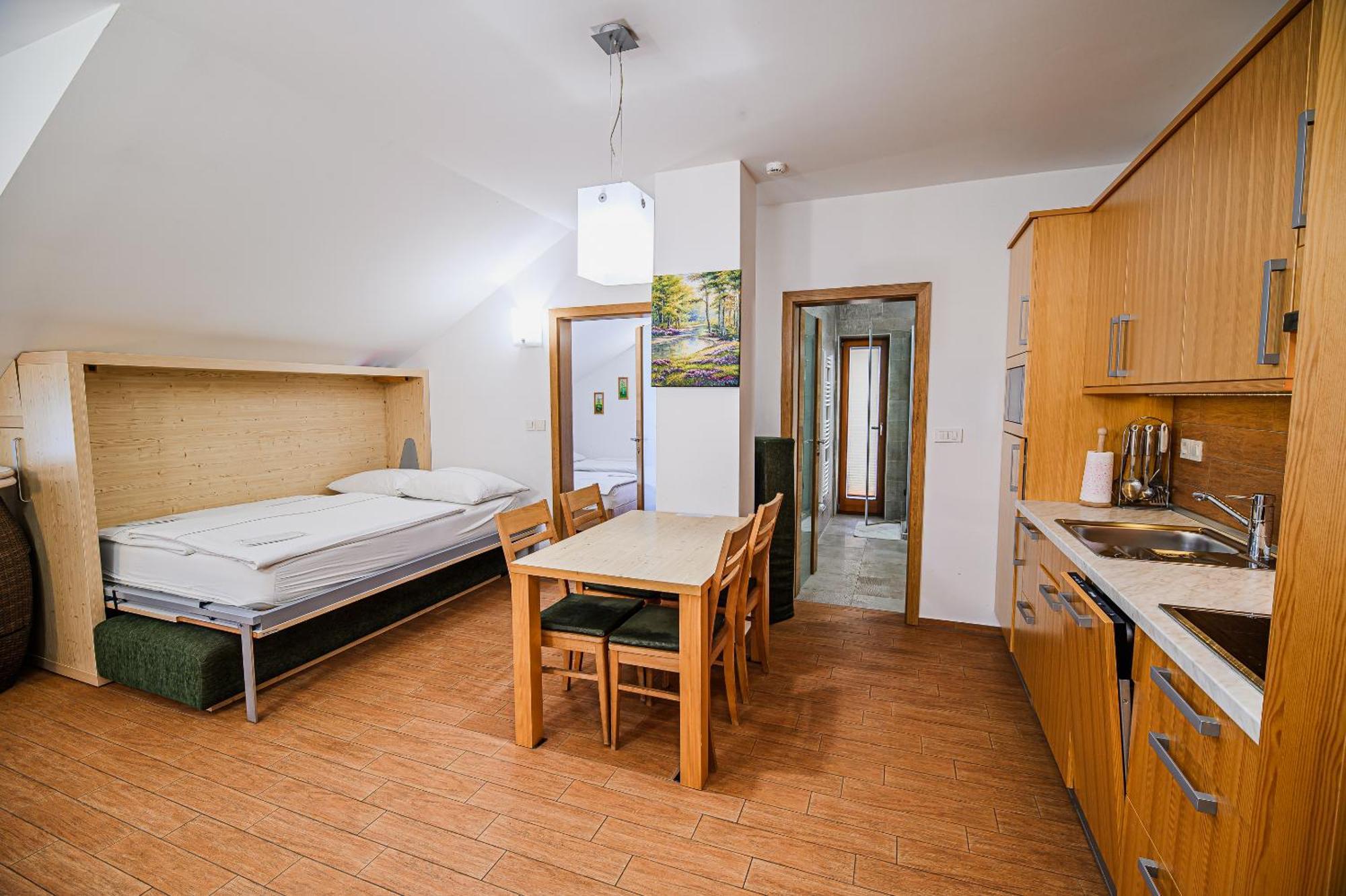 Apartments Maleric With Indoor Pool And Wellness Dragatuš Rom bilde