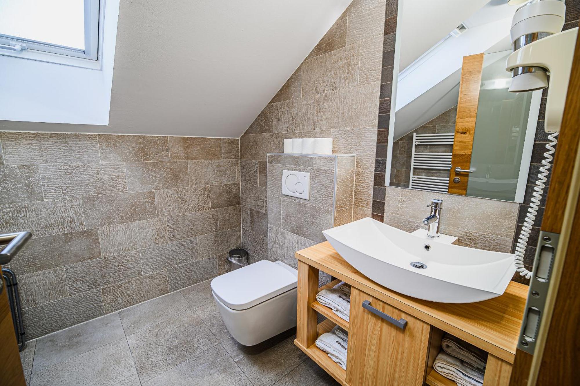 Apartments Maleric With Indoor Pool And Wellness Dragatuš Rom bilde