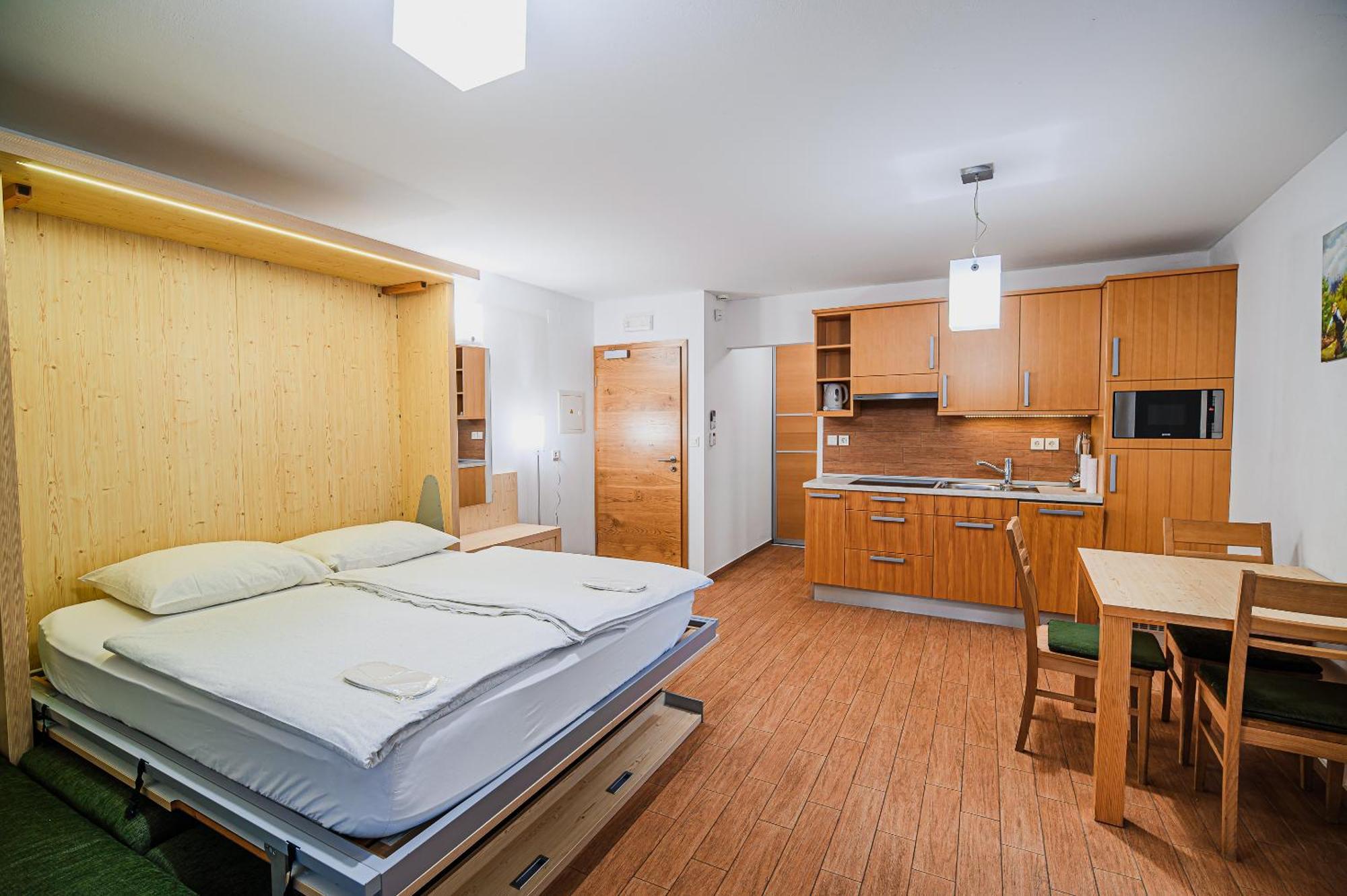 Apartments Maleric With Indoor Pool And Wellness Dragatuš Eksteriør bilde