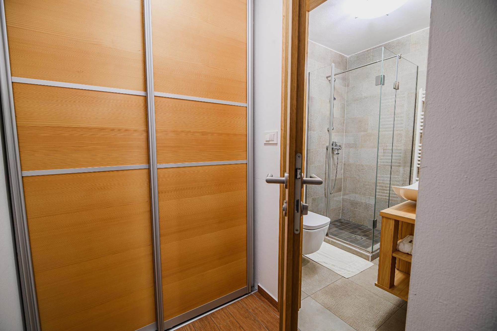 Apartments Maleric With Indoor Pool And Wellness Dragatuš Rom bilde